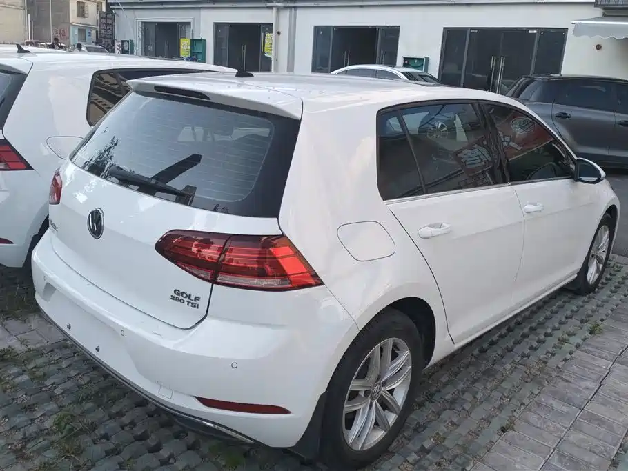 Volkswagen Golf 2019 280TSI DSG Comfort China VI фото 3