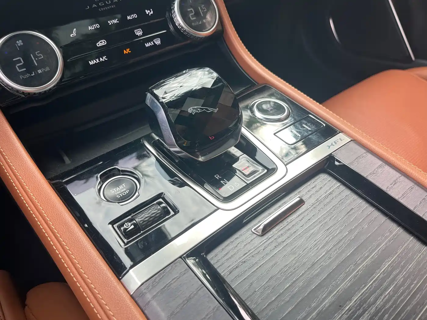 JAGUAR XFL
