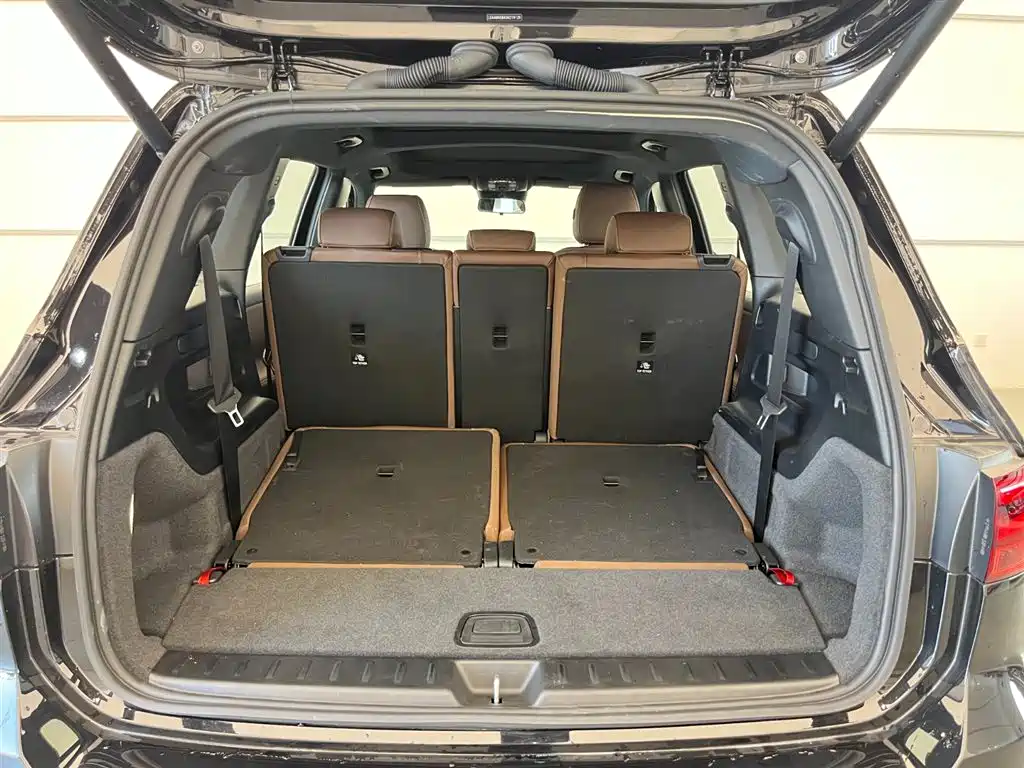 Mercedes-Benz GLB 2025 Model GLB 220 Fashion Style фото 15