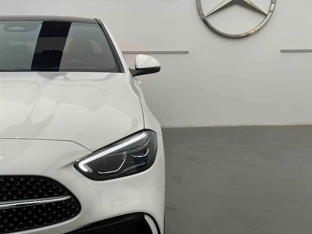 Mercedes-Benz C-Class 2024 C 260 L Sport фото 2