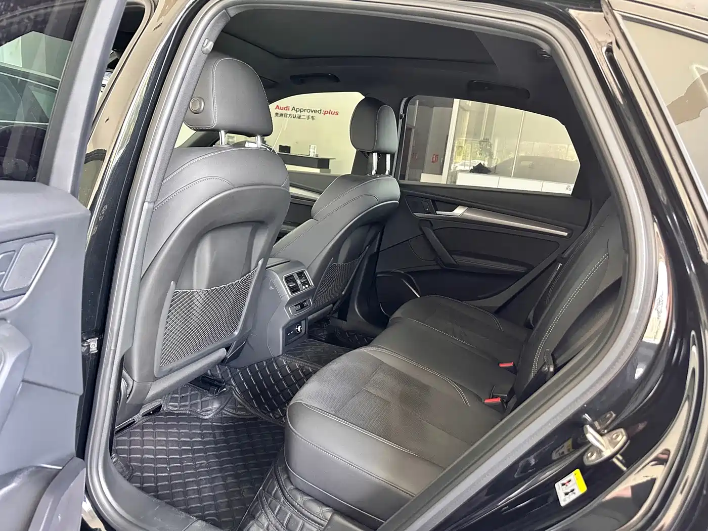 Фото 6 - Audi Q5L Sportback