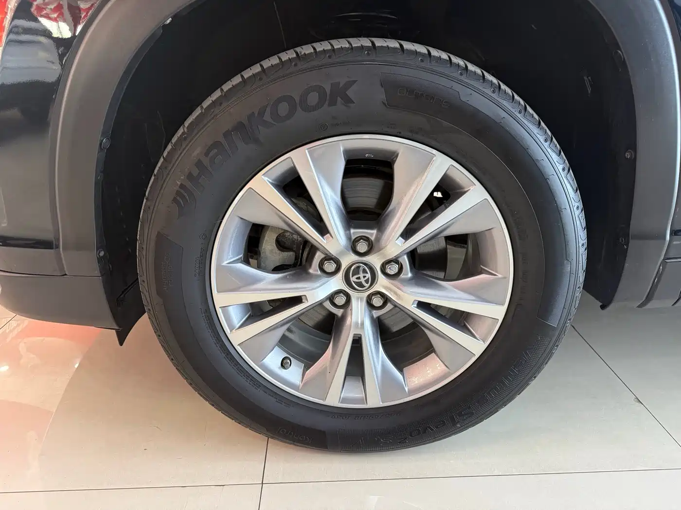 Toyota Highlander 2015 2.0T AWD Elite Edition 7-seater фото 6