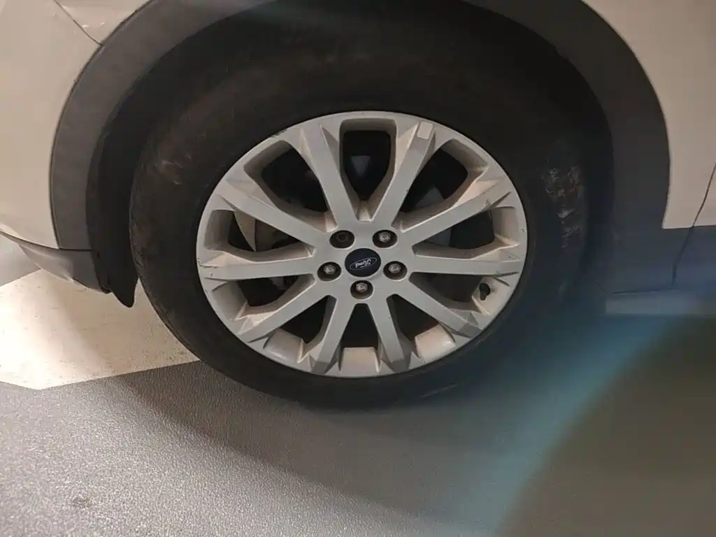 Ford Kuga 2016 2015 1.5L GTDi 2WD Trend