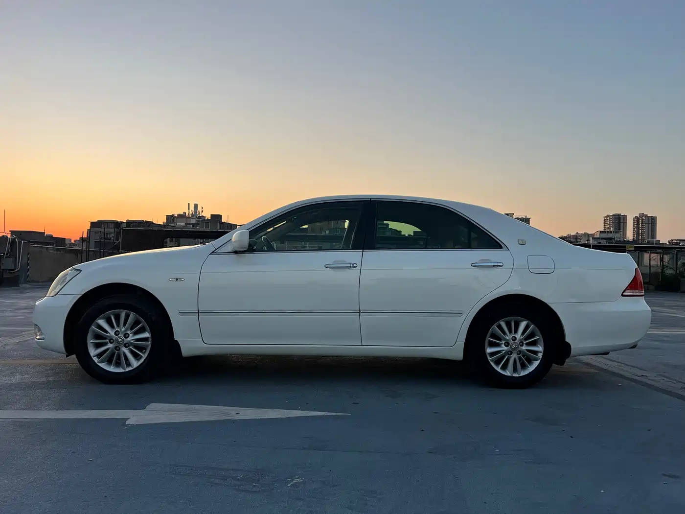 Toyota Crown 2007 2.5L Royal Navigation Edition фото 8