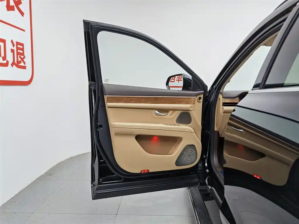 AITO Wenjie AITO M7 2024 Model 1.5T Smart Drive RWD Max 5-Seater фото 8