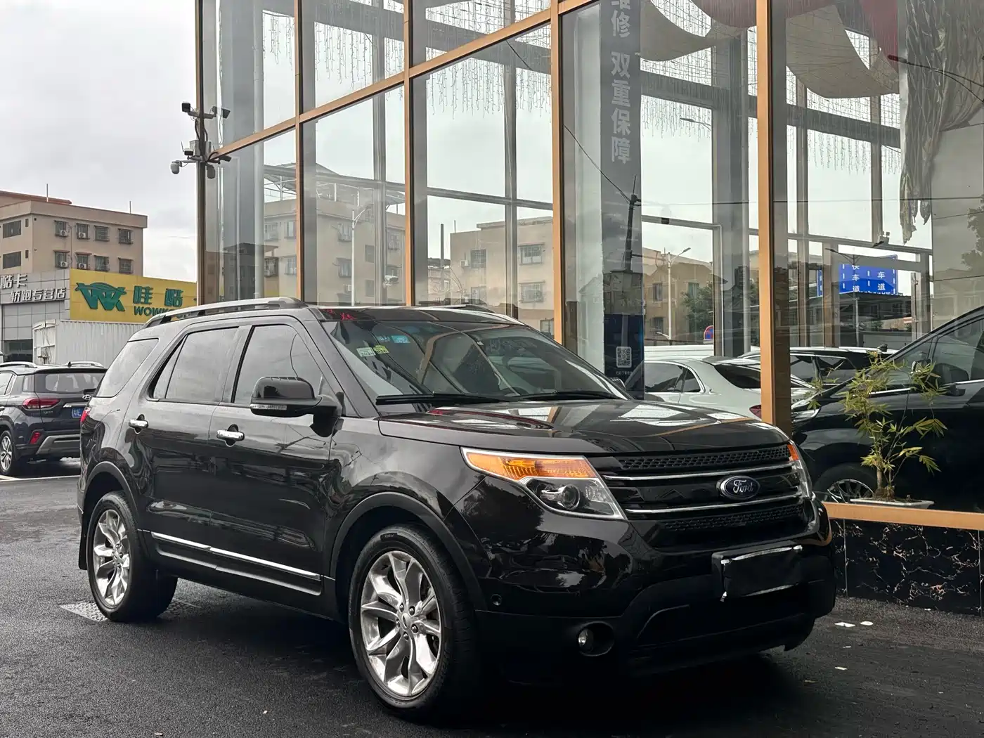 Ford Explorer (Import) 2014 2013 3.5L Premium Edition