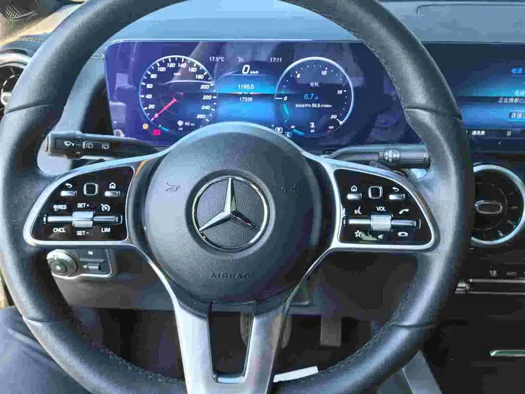 Mercedes-Benz GLB 2022 Facelift II GLB 200 Dynamic фото 9