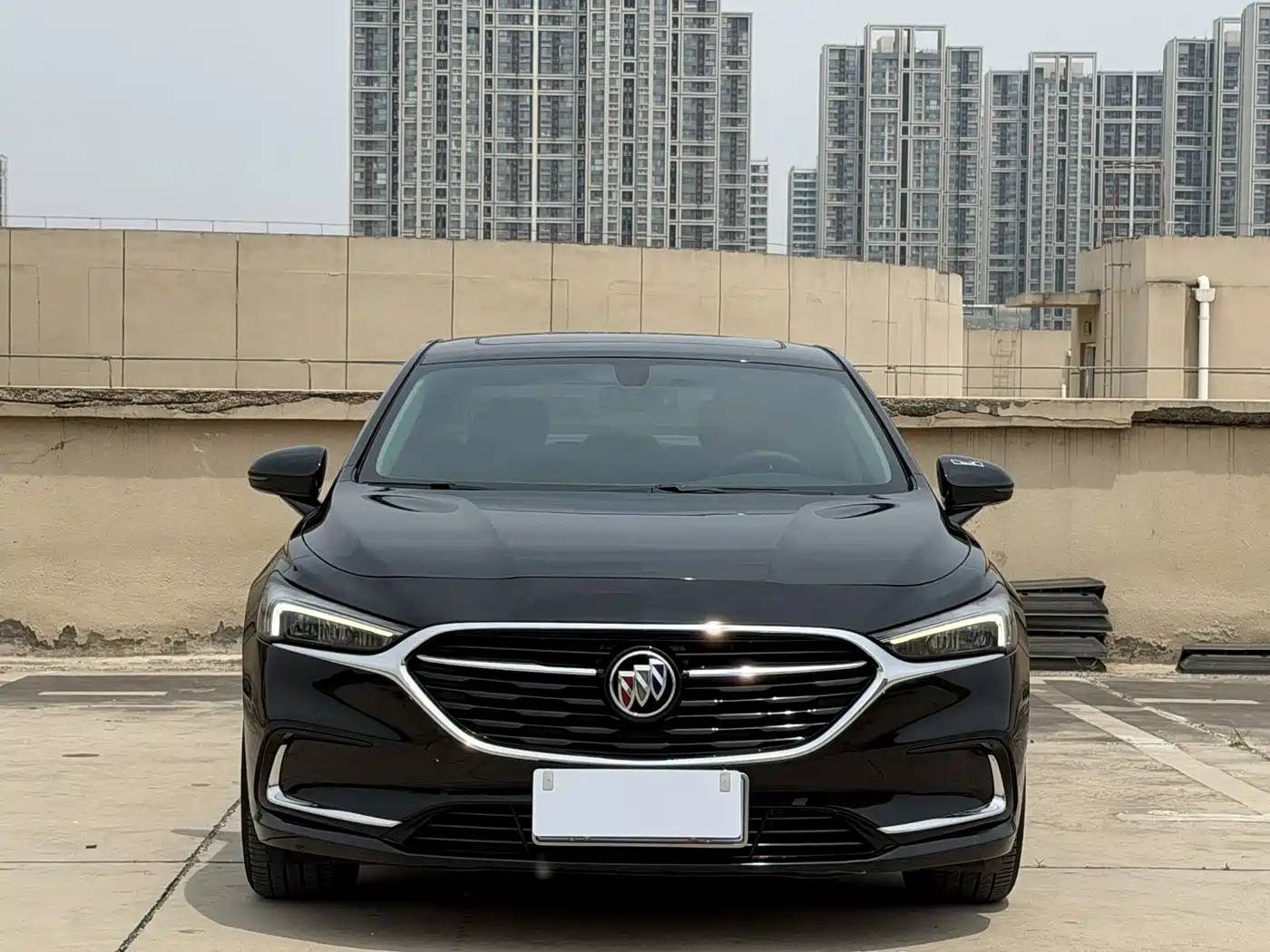 BUICK LACROSSE
