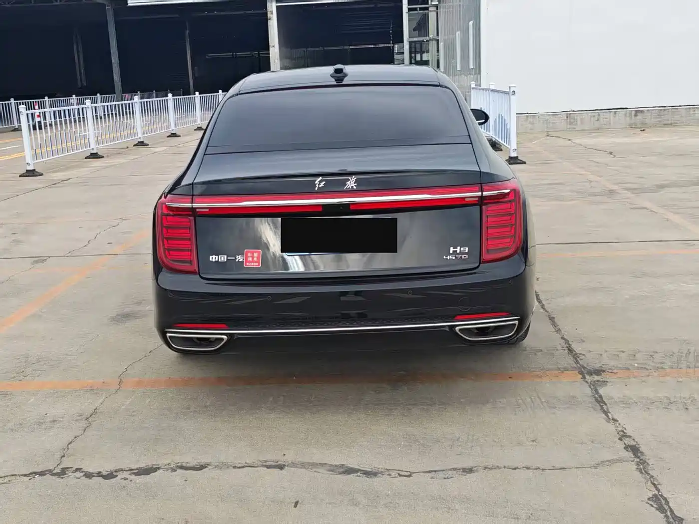 Hongqi H9 2020 2.0T Smart Connection Qi Yue Edition фото 10