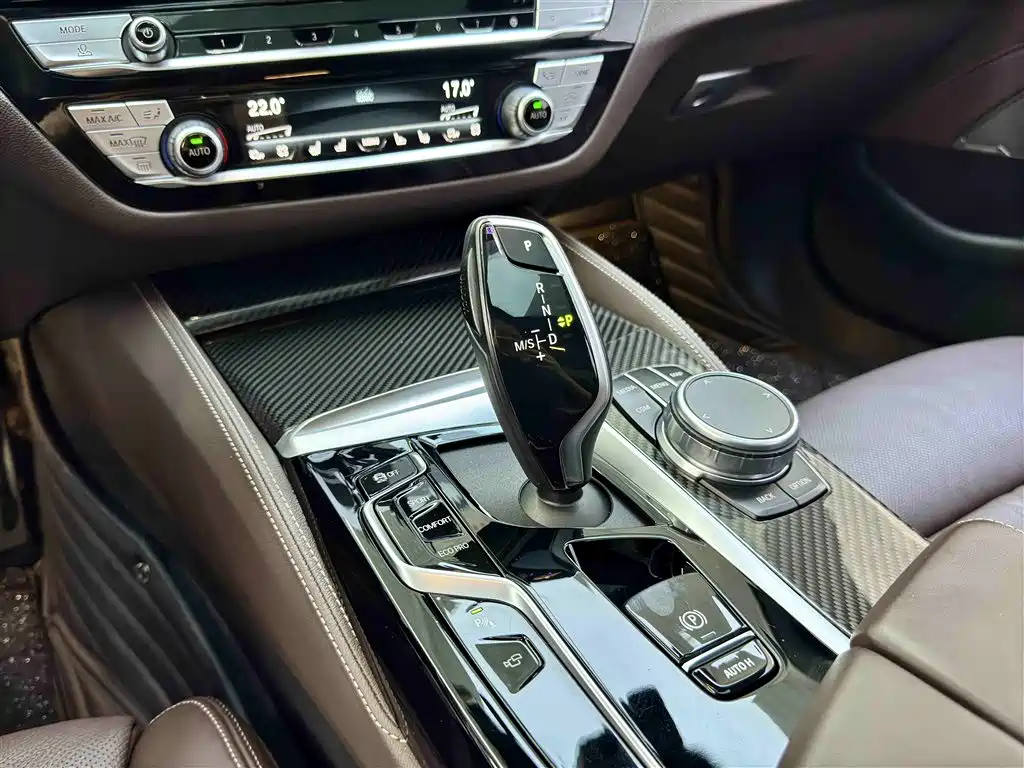 BMW 5 SERIES (IMPORTED)