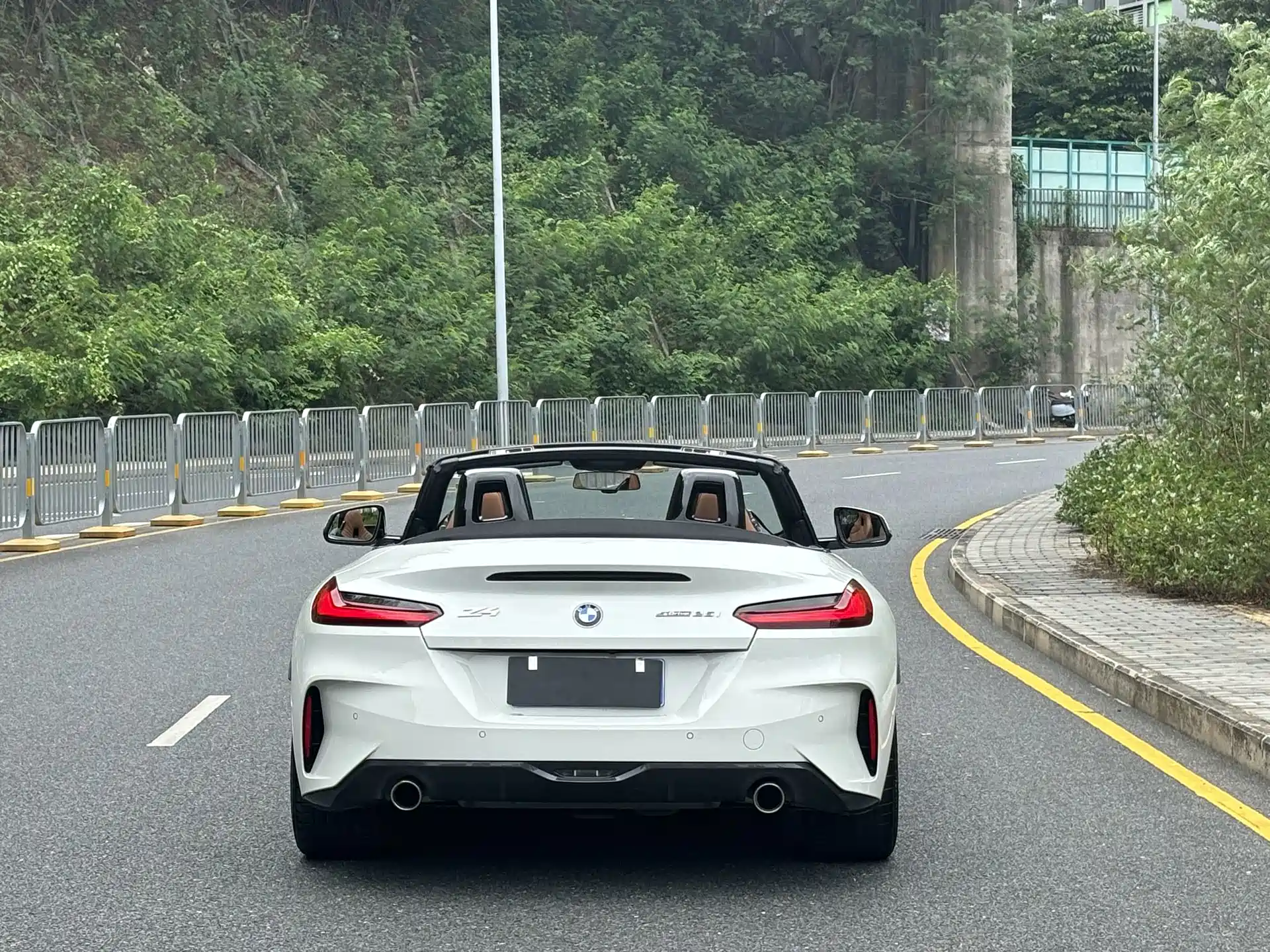 صورة 22 - BMW Z4