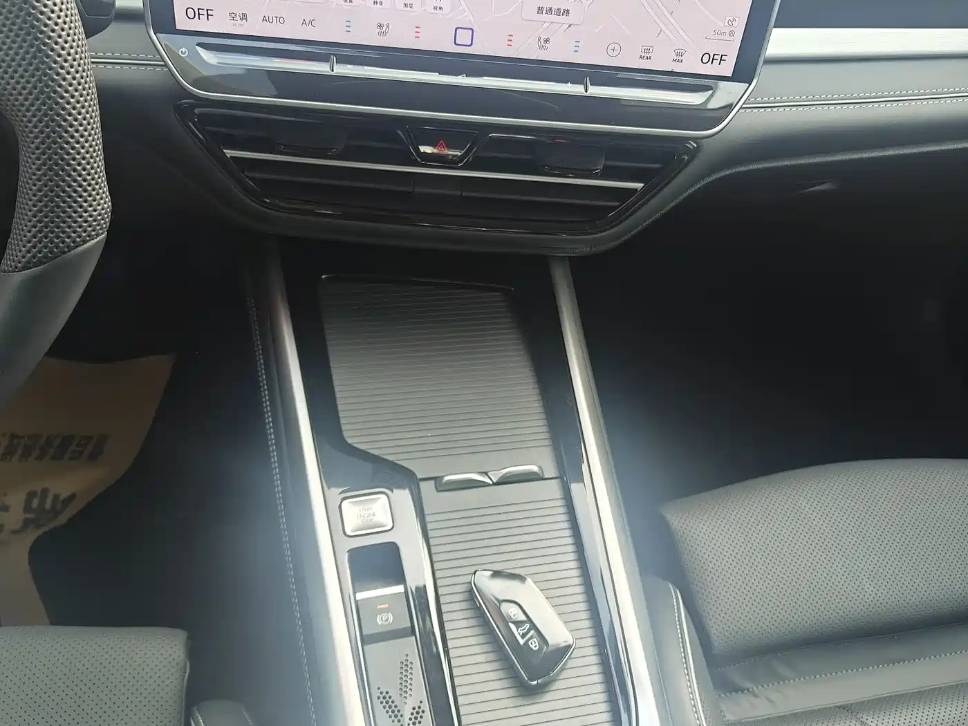 Volkswagen Passat 2025 Pro 380TSI Dragon Prestige Edition фото 10