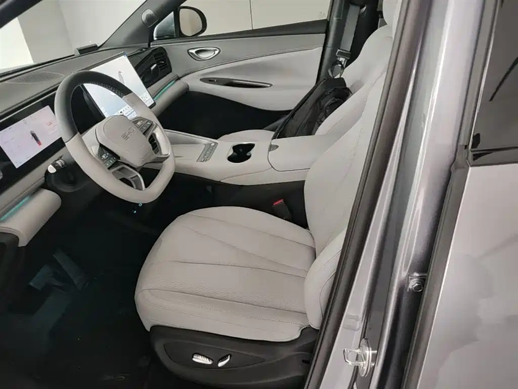 BYD Sealion 06 New Energy 2025 DM-i 170 Pilot Pro Edition фото 15