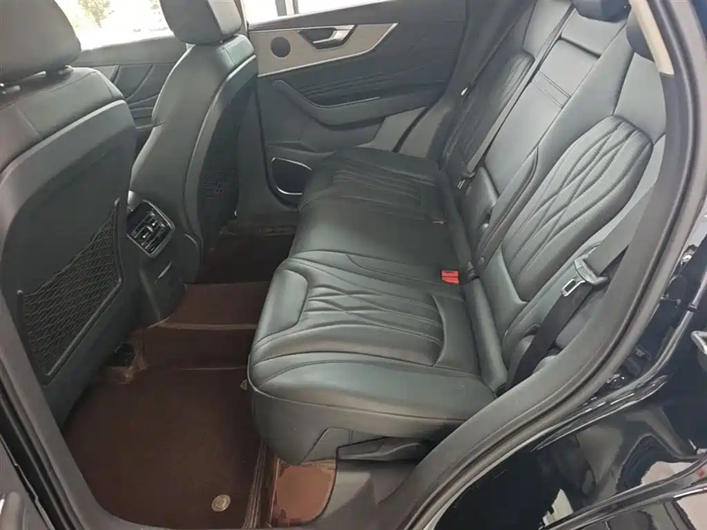 Hongqi HS5 2025 2.0T 2WD 600,000 Units Commemorative Edition фото 17