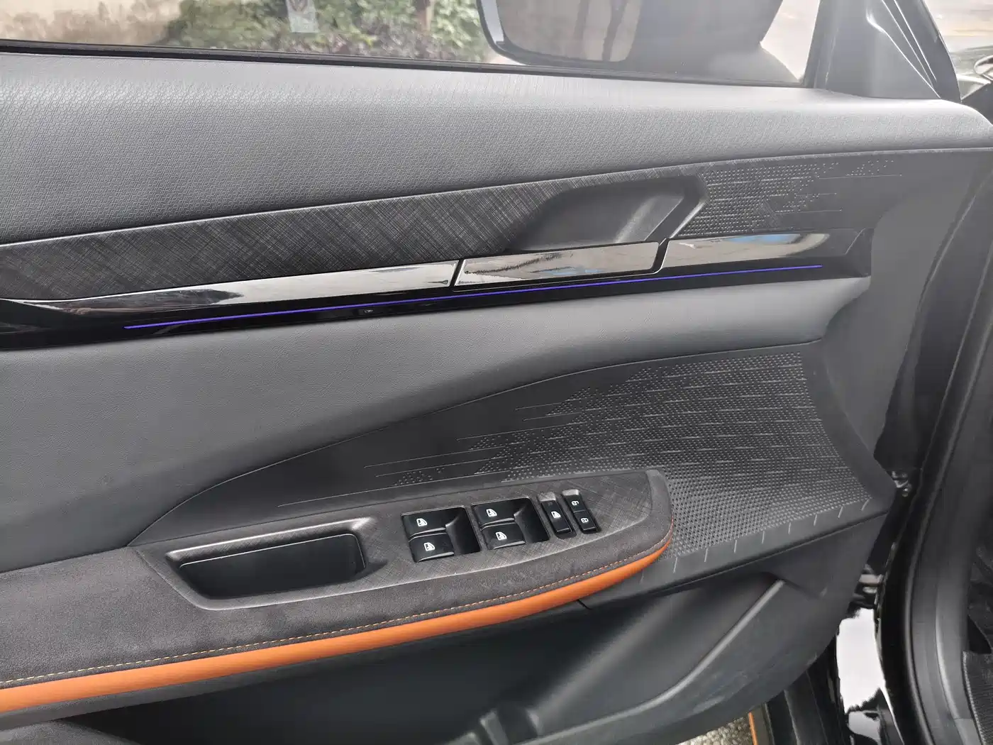 CHANGAN UNI-V