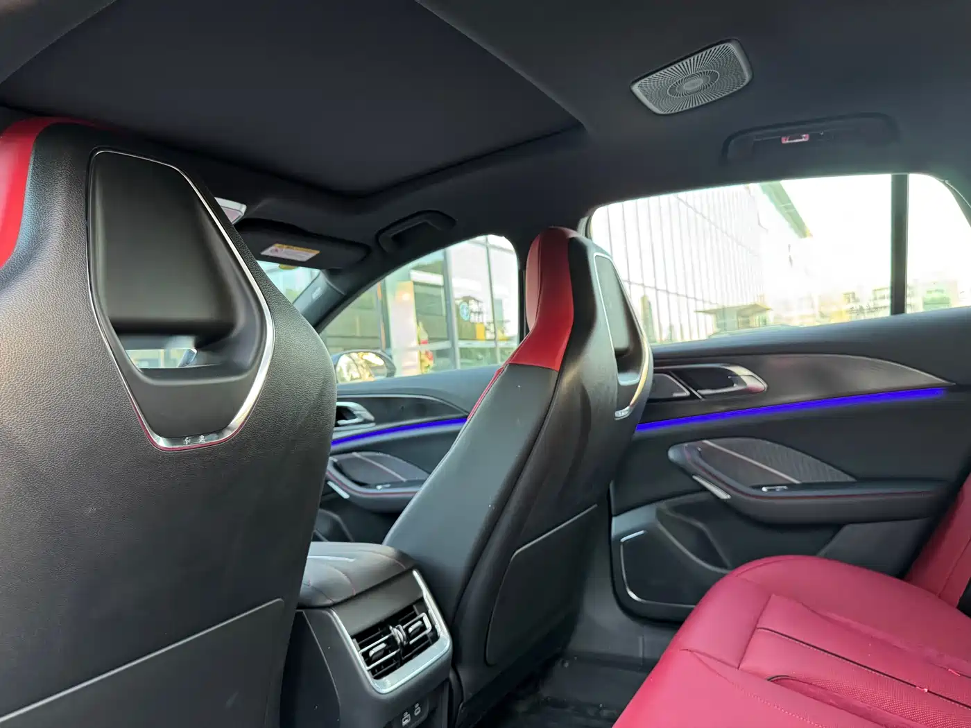 Hongqi H6 2025 Model 2.0T Fashion Edition фото 19