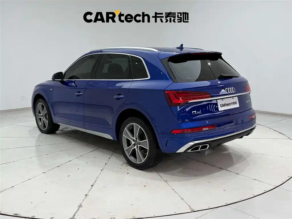 Audi Q5L 2022 45T Luxury Dynamic фото 7