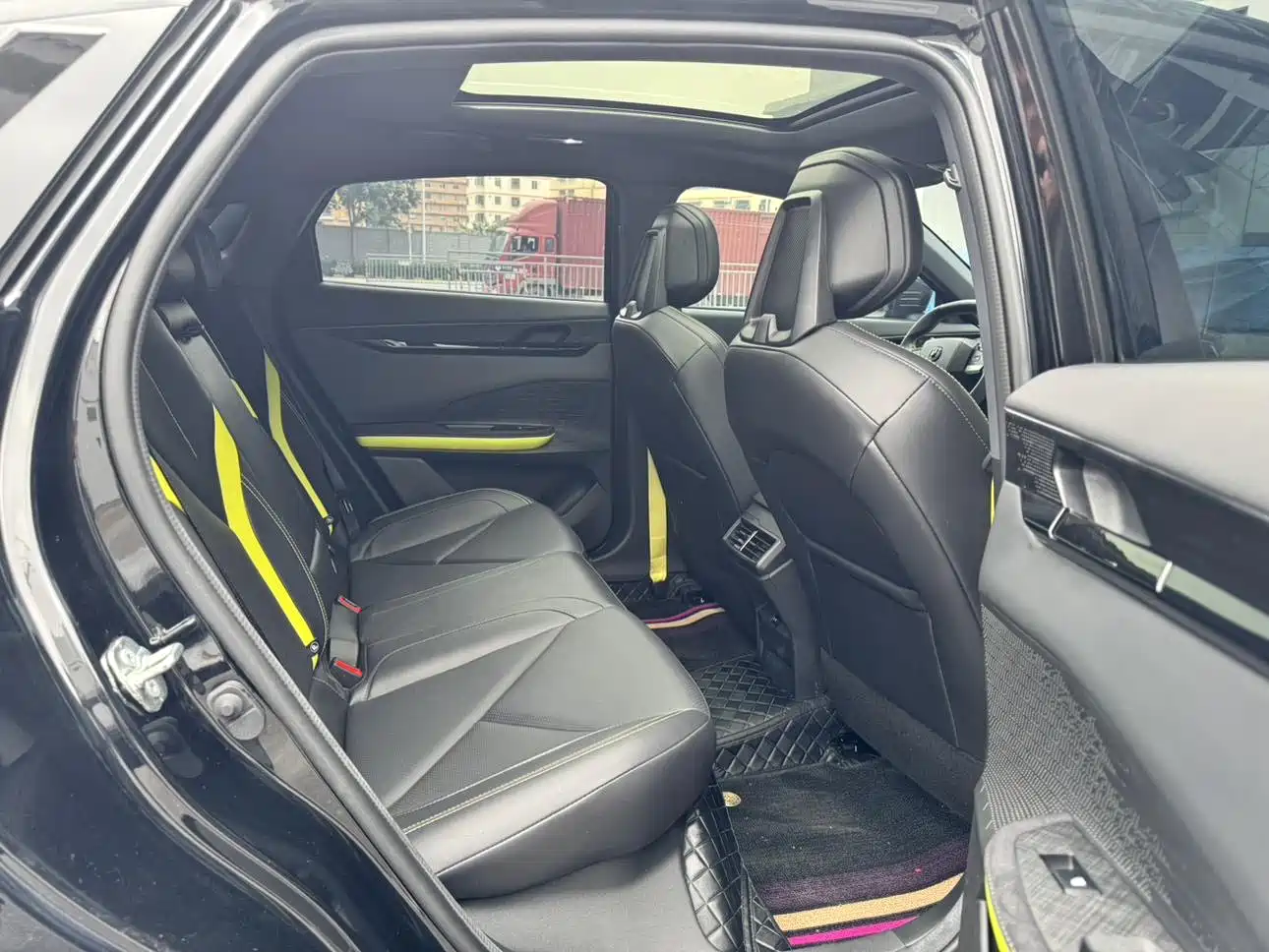 CHANGAN UNI-V
