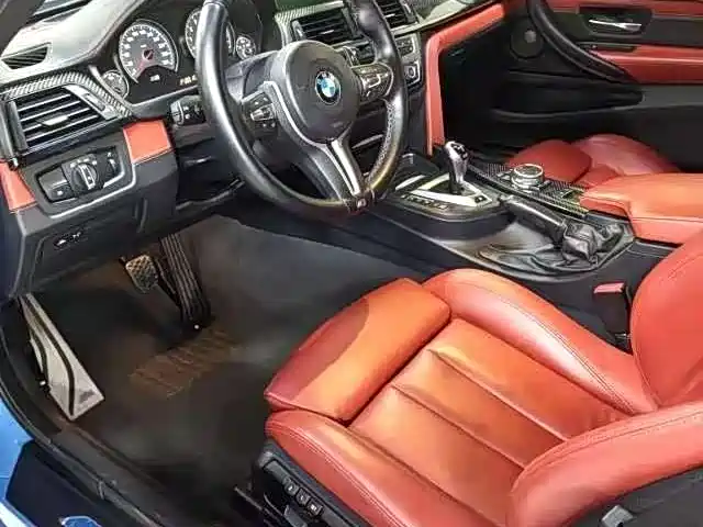 BMW M4 2014 M4 Convertible Coupe фото 3