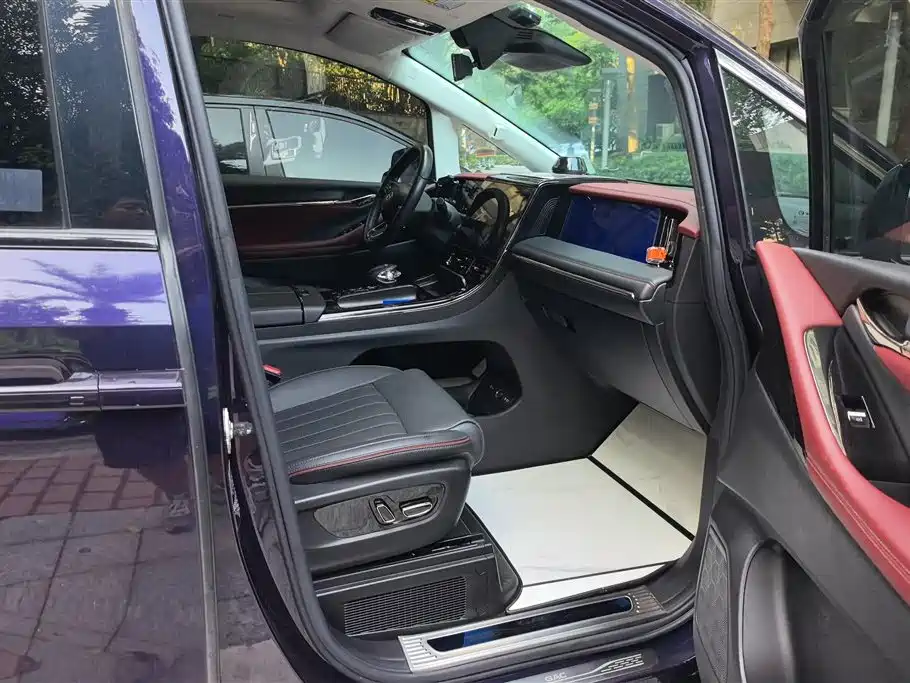 GAC Trumpchi Trumpchi E9 2023 E9 Grandmaster фото 8
