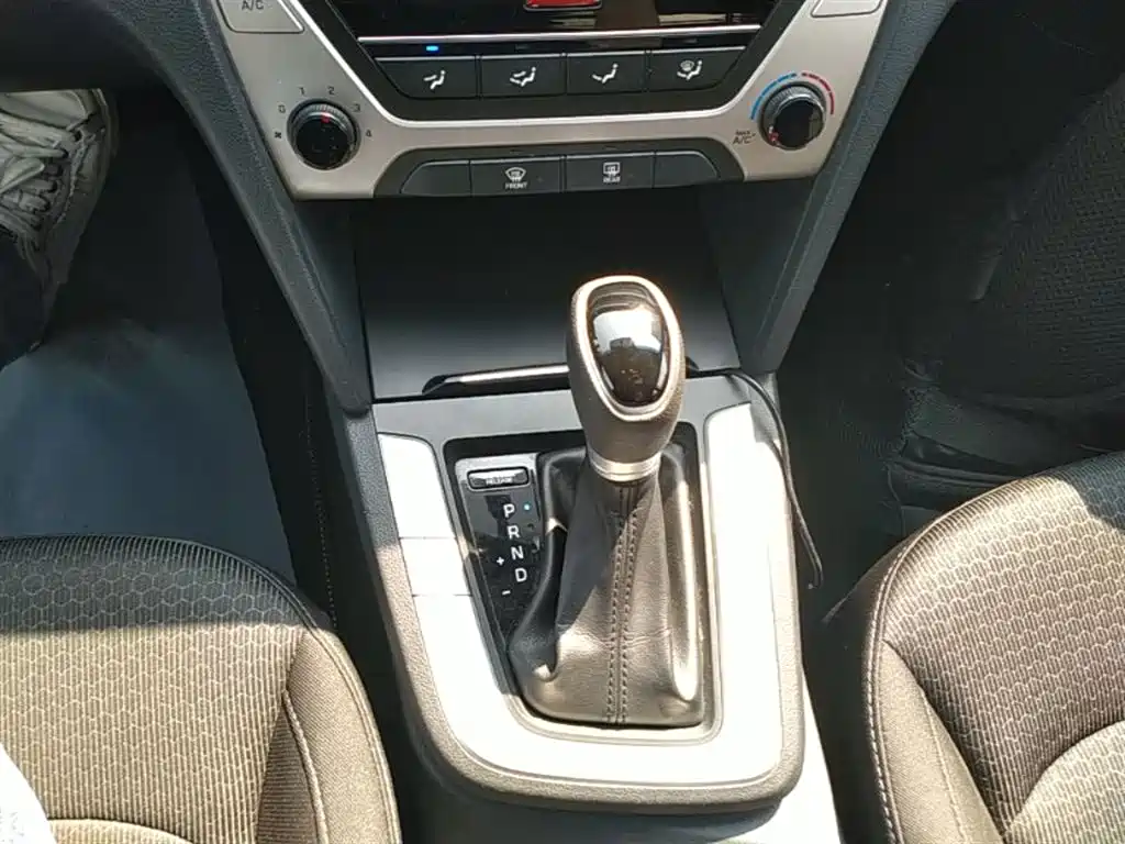 HYUNDAI LEAD