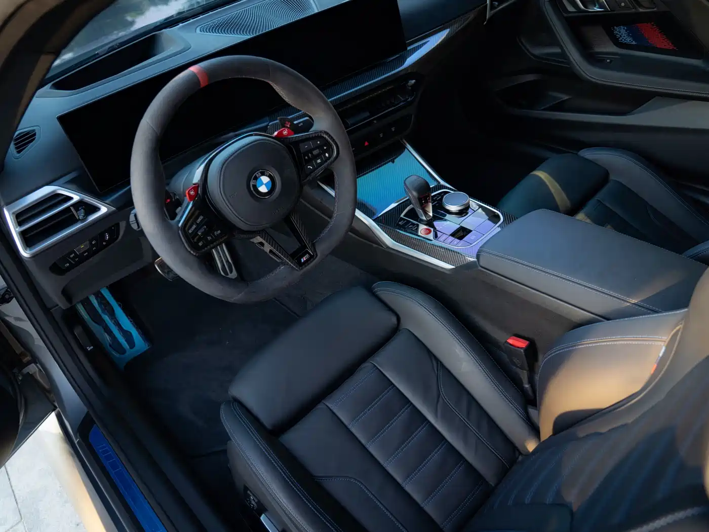 BMW M2 2024 M2 фото 9