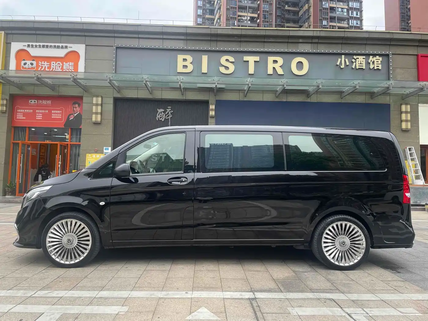 Mercedes-Benz Vito 2016 2.0T Elite Edition фото 6