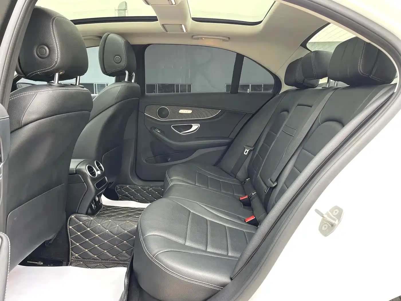 Mercedes-Benz C-Class 2020 C 260 L Sport фото 8
