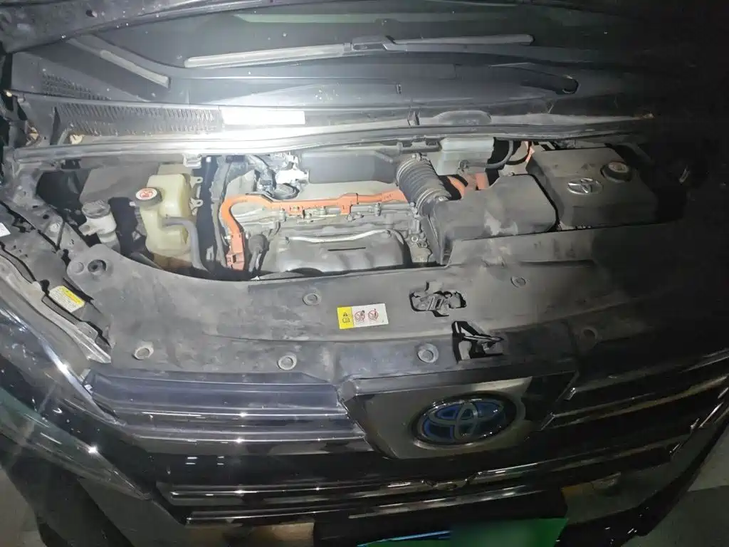 Photo 11 - Toyota Vellfire
