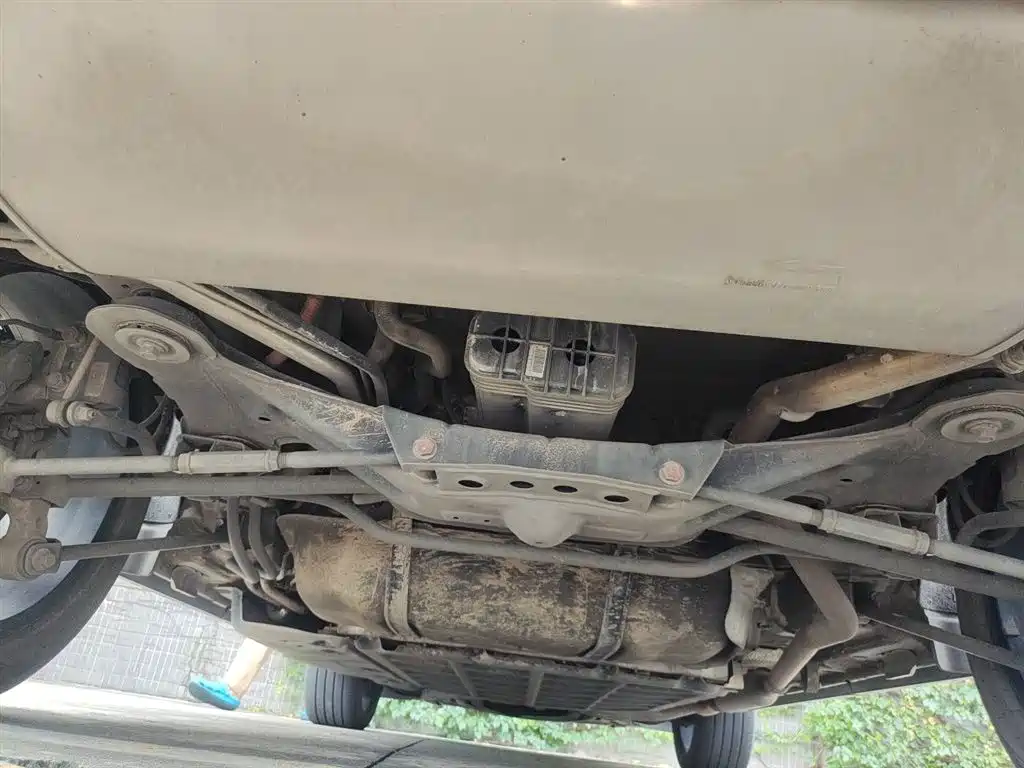 BYD Song PLUS PHEV 2021 DM-i 110KM Flagship PLUS фото 25