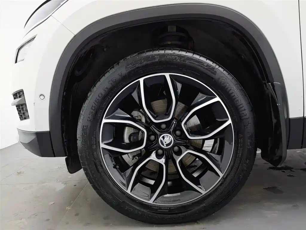 Škoda Kodiaq 2019 Facelift TSI330 7-Seater 2WD Luxury Premium Edition China VI фото 17