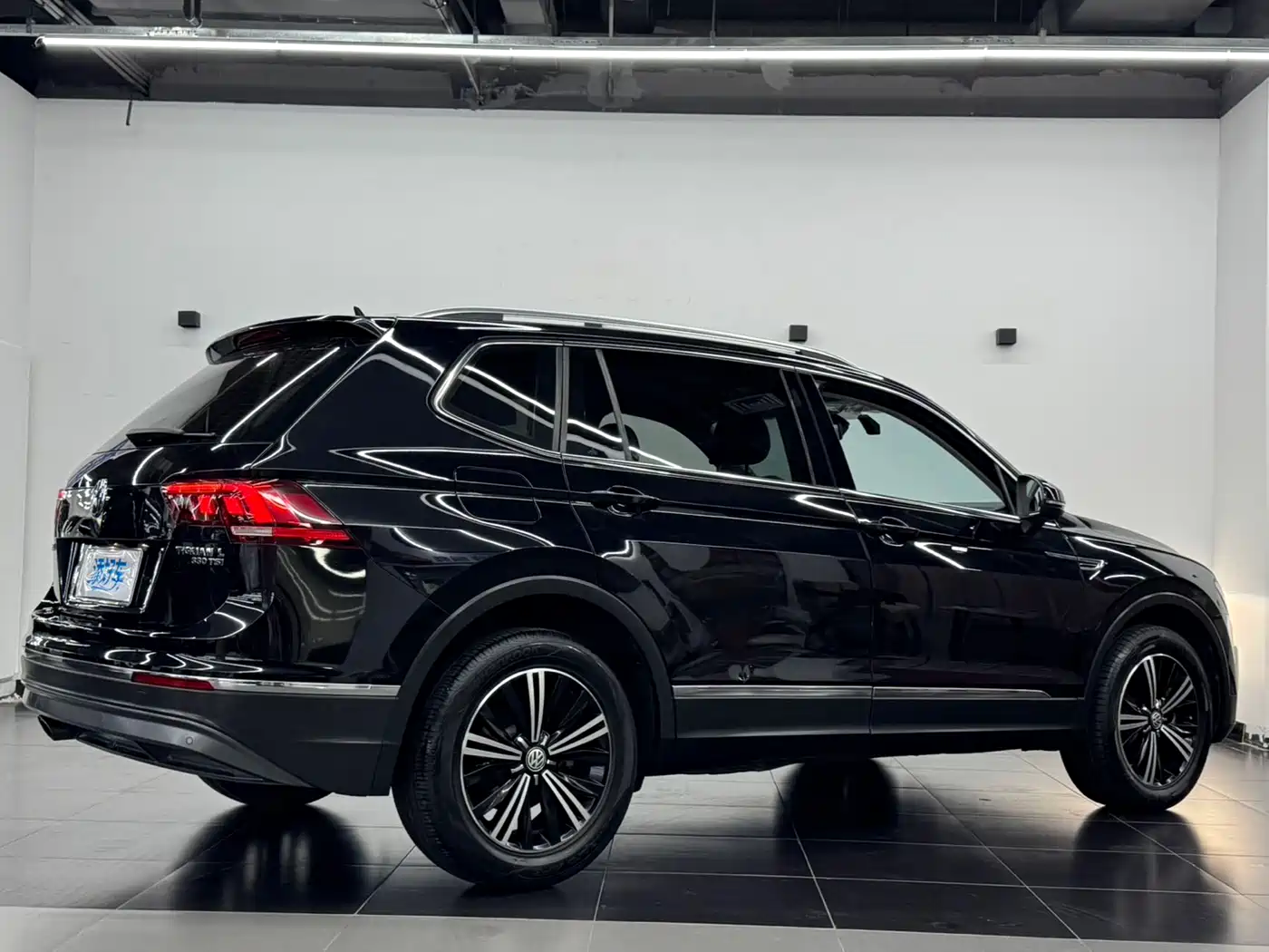 Volkswagen Tiguan L 2019 Facelift 330TSI Auto 2WD Panorama Comfort China VI фото 4