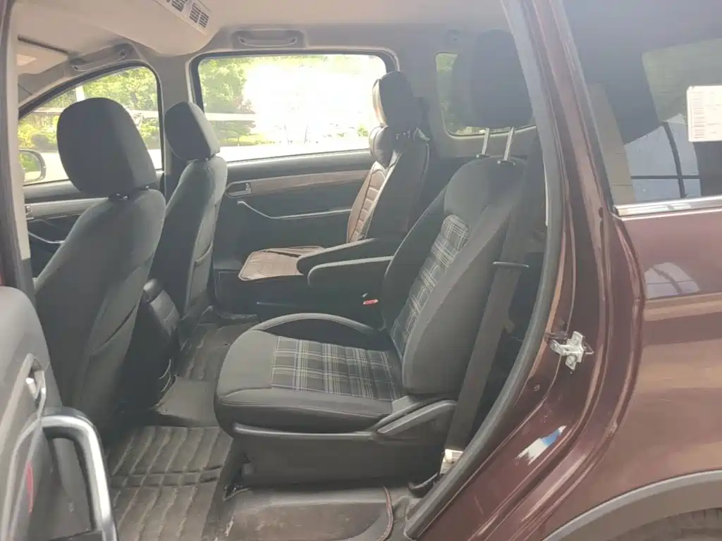Cowin Kaiyi V3 2016 2016 1.5L Automatic SmartLink II Navigation