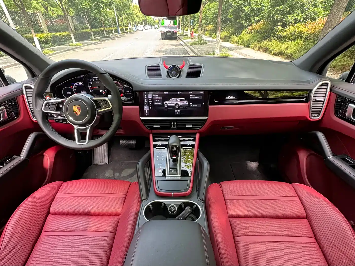 Porsche Cayenne 2019 Cayenne 3.0T фото 9