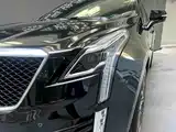 Photo 2 - Cadillac XT5