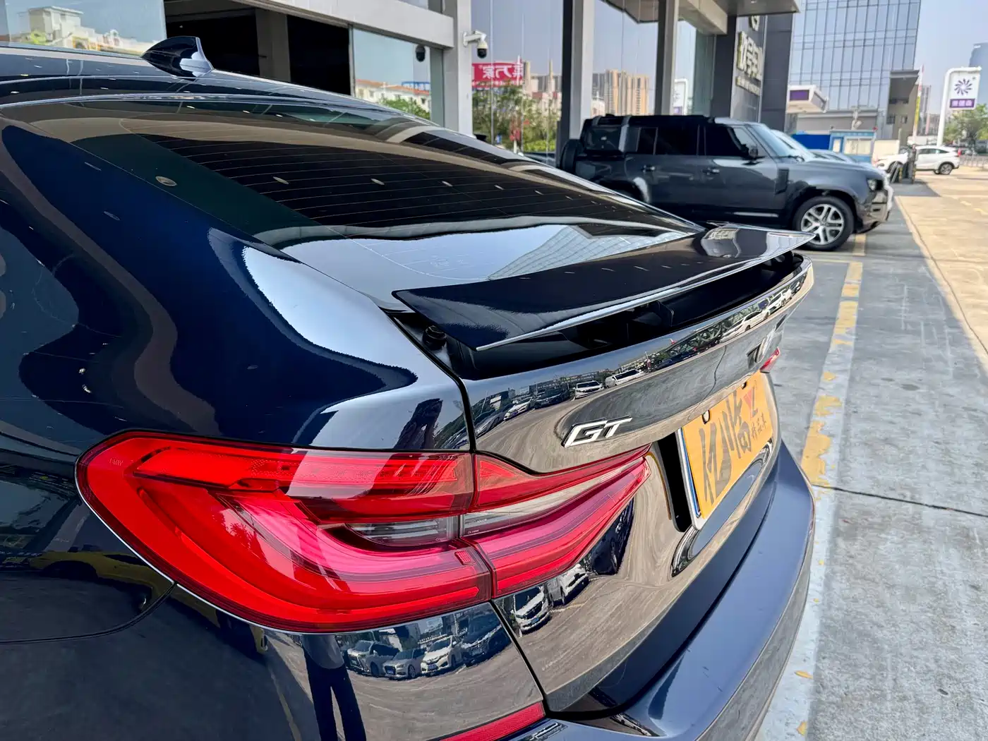 BMW 6 Series GT 2019 630i M Sport Package фото 13