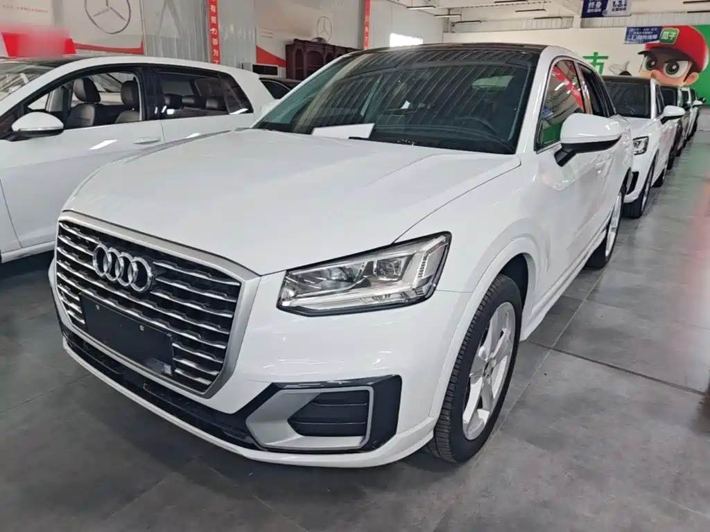 Фото 2 - Audi Q2L