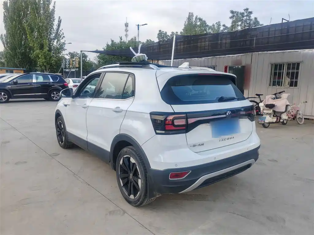 Volkswagen Tanying 2021 1.5L Automatic Smart Connect Edition фото 5