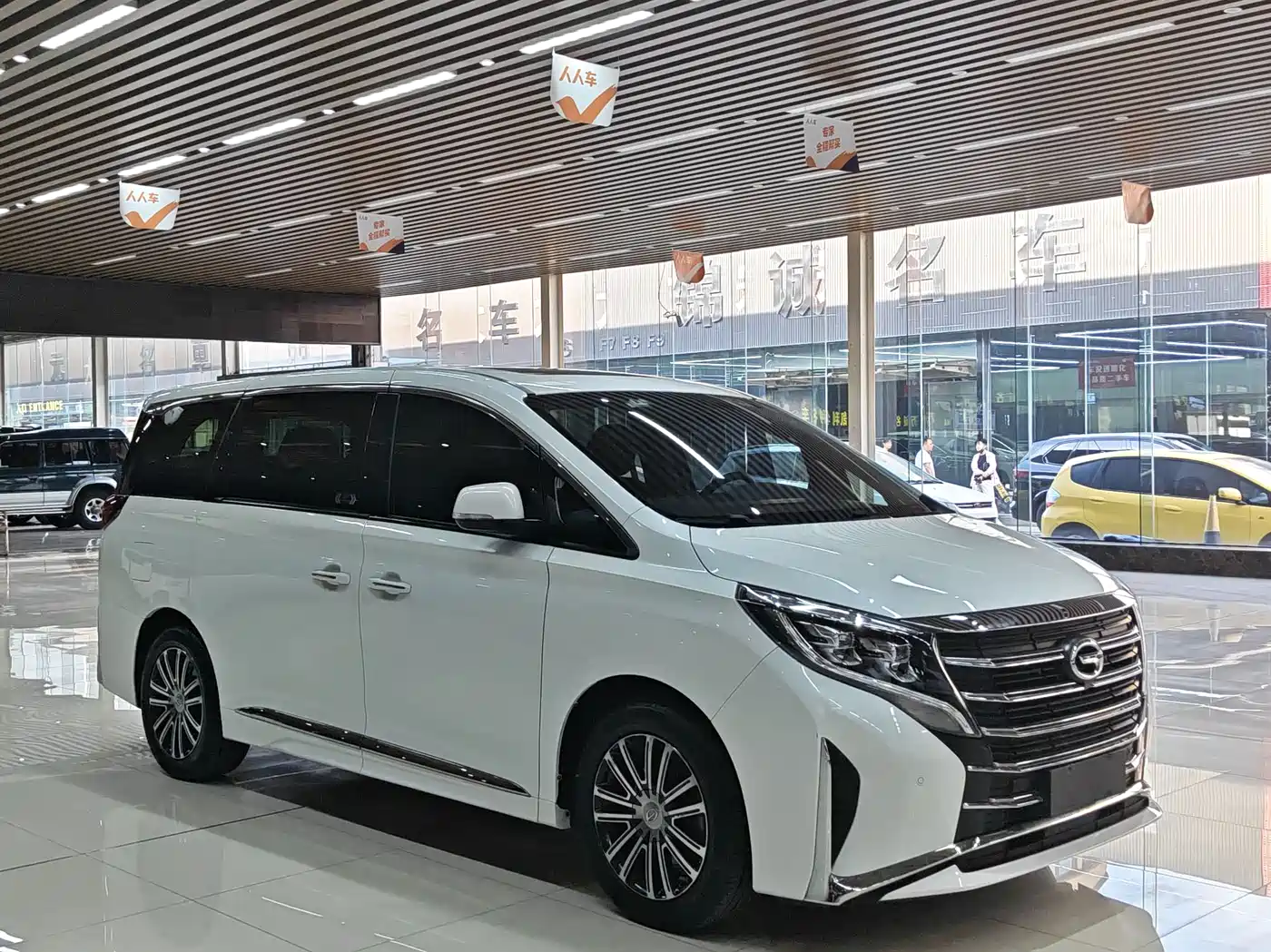 GAC Trumpchi Trumpchi M8 2021 Leading Show Series 390T Prestige Edition фото 3