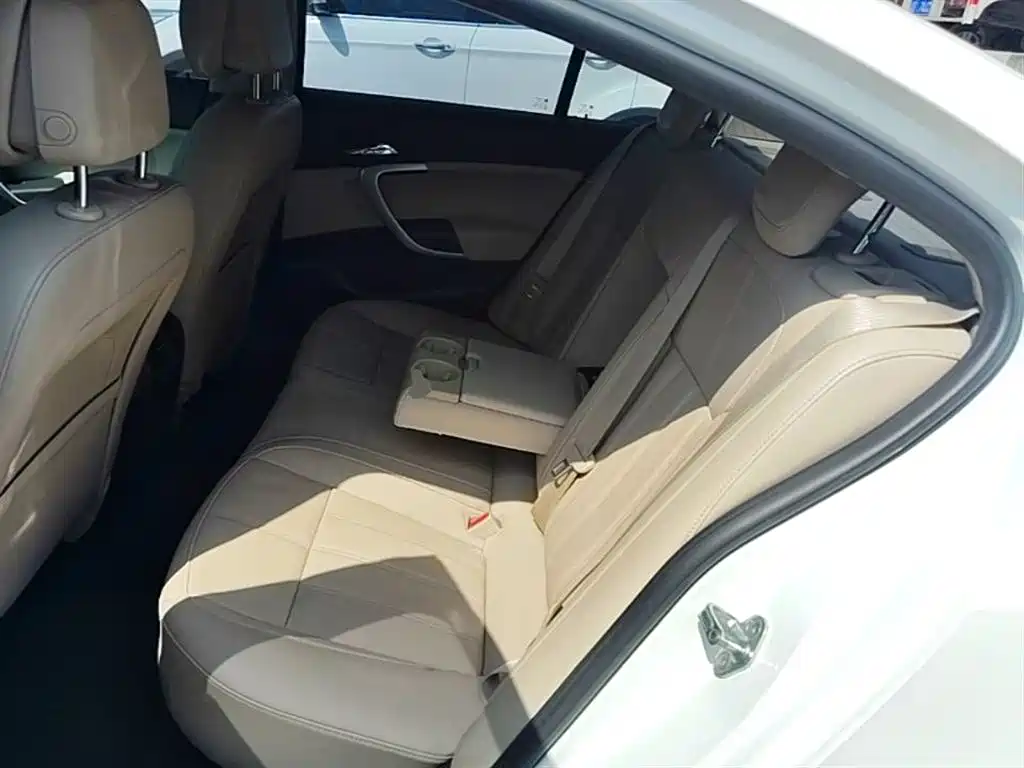 Buick Regal 2014 2.0L Elite Fashion Type фото 17