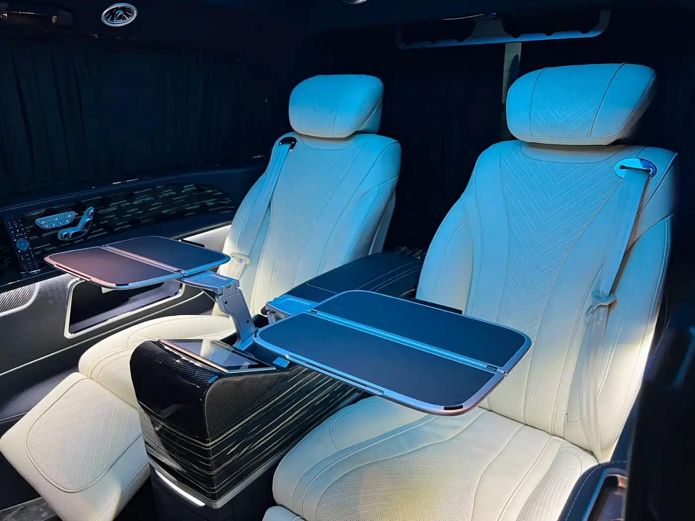 Mercedes-Benz V-Class 2022 V 260 L Long Wheelbase Luxury Edition фото 15