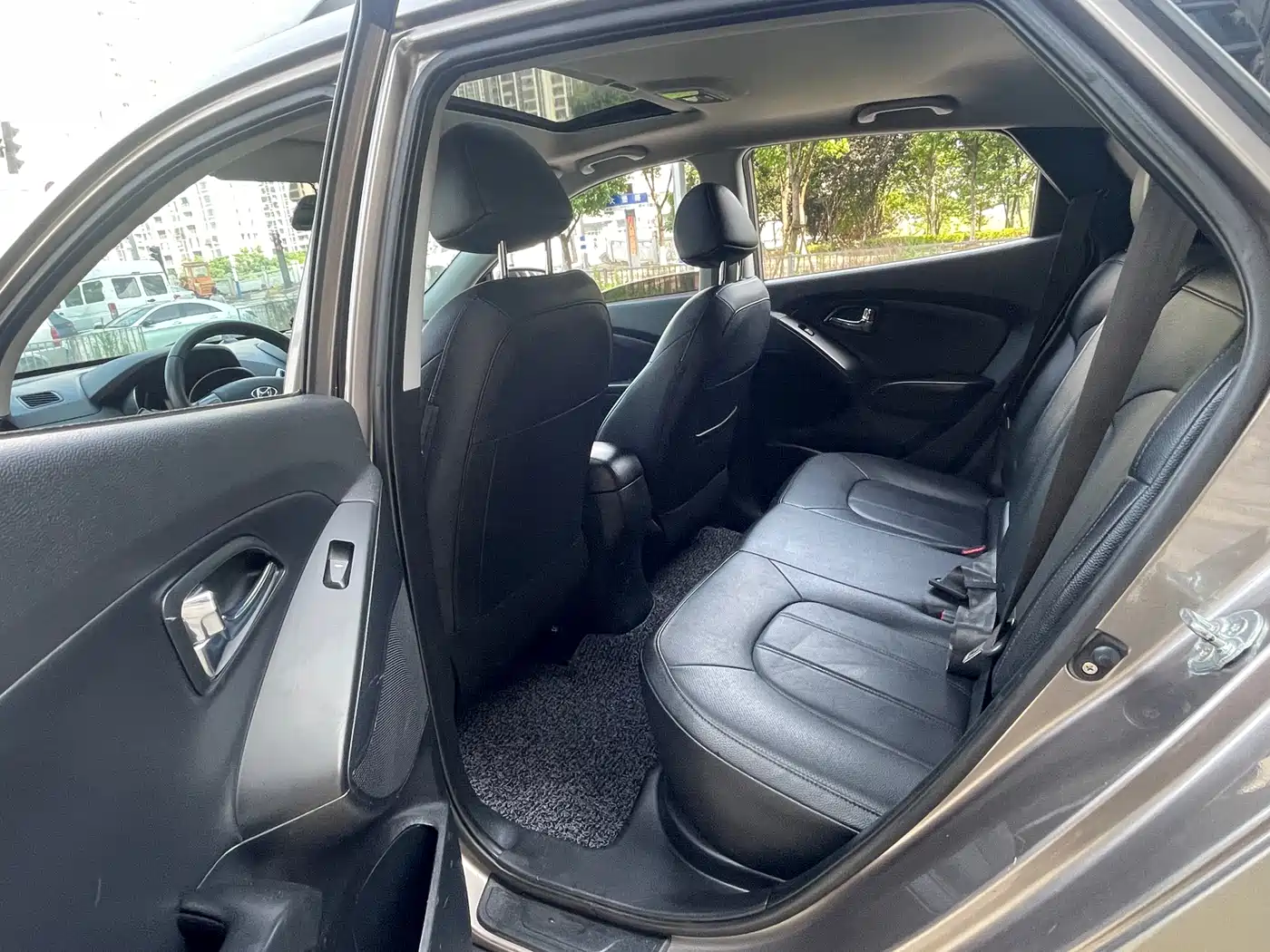 Hyundai Beijing Hyundai ix35 2015 2.0L Automatic 2WD Smart China V фото 13