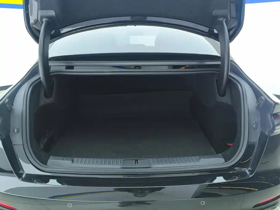 Lincoln Z 2023 2022 Facelift iEnjoy Premium Elegance Edition