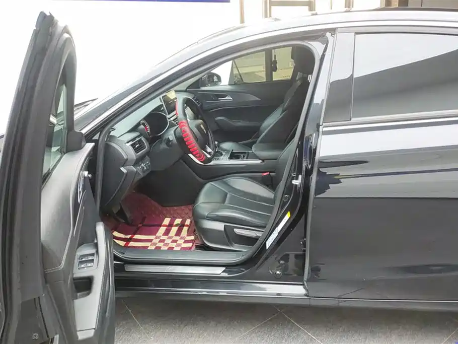 Hongqi H5 2020 1.5T DCT Qiyue Edition фото 9