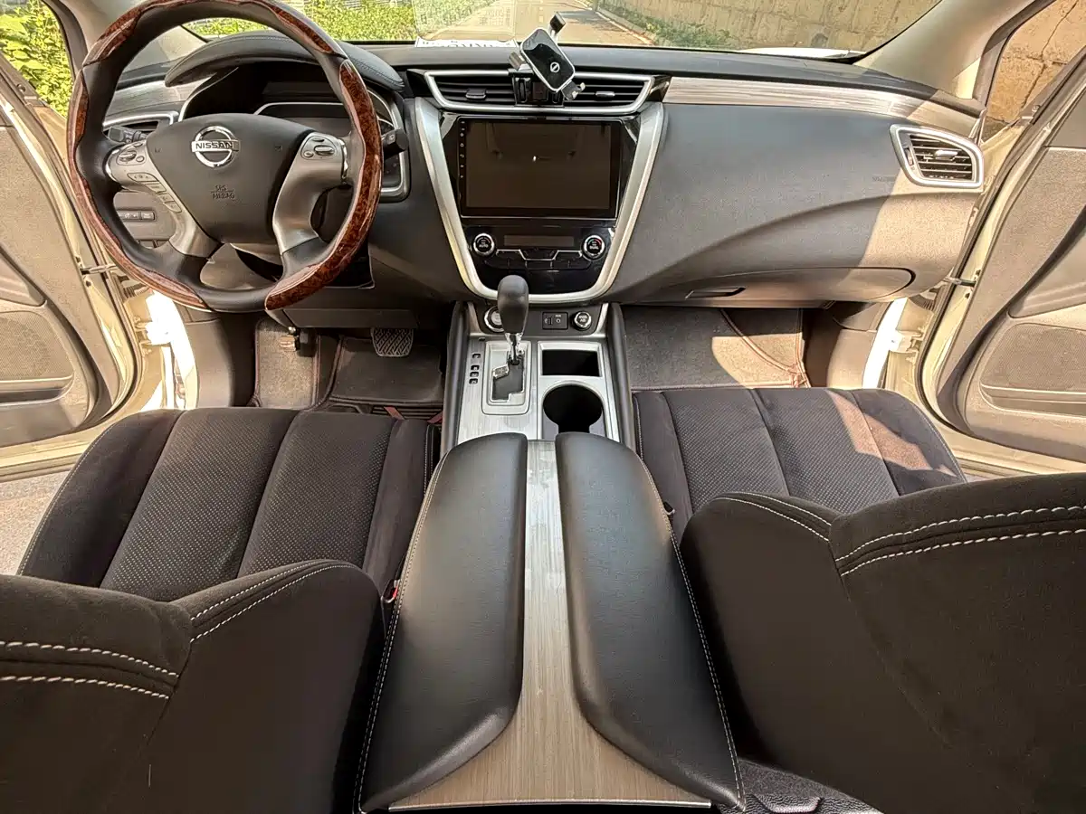 Nissan Murano 2022 2021 2.5L XE 2WD Elite Edition