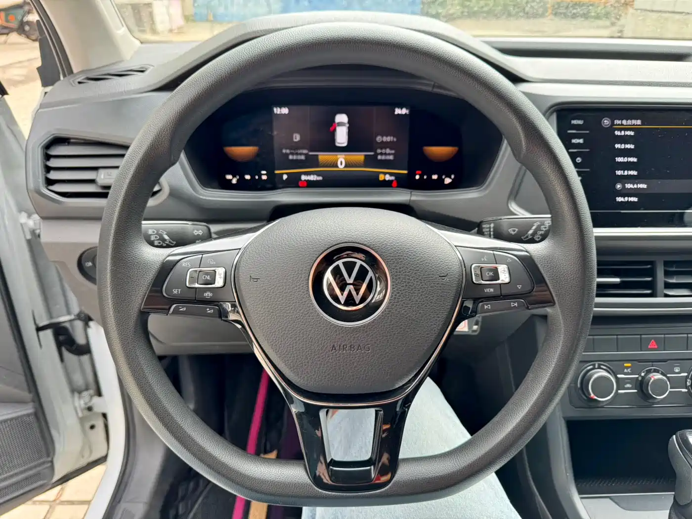 VOLKSWAGEN TU KAI