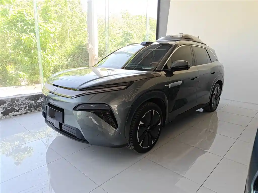 BYD Tang L 2025 DM 175KM Drone Player Edition