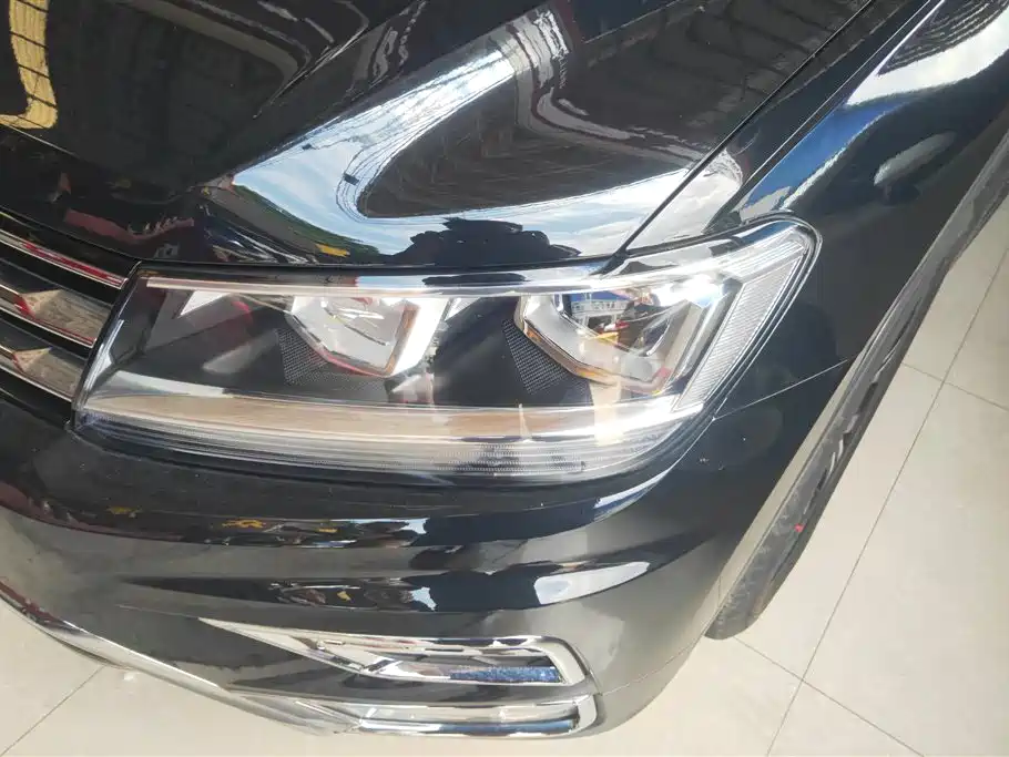 Volkswagen Tiguan L 2021 280TSI Automatic 2WD Smart фото 5