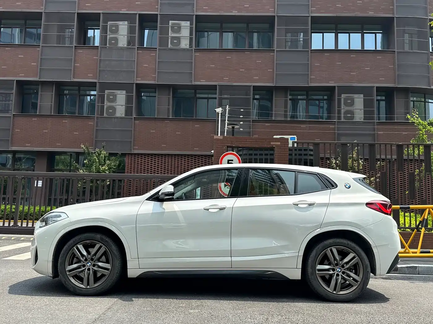 BMW X2 2021 Facelift sDrive25i M Sport Package фото 7