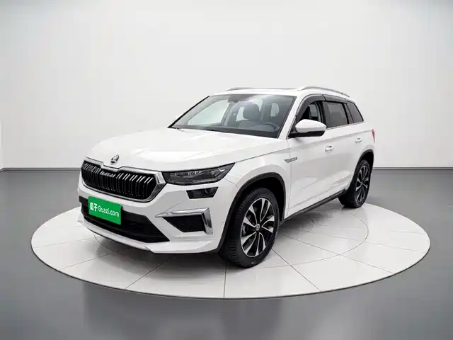 Škoda Kodiaq 2022 Facelift TSI330 7-seat FWD Luxury Edition
